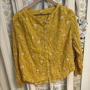 EUC old navy yellow floral top